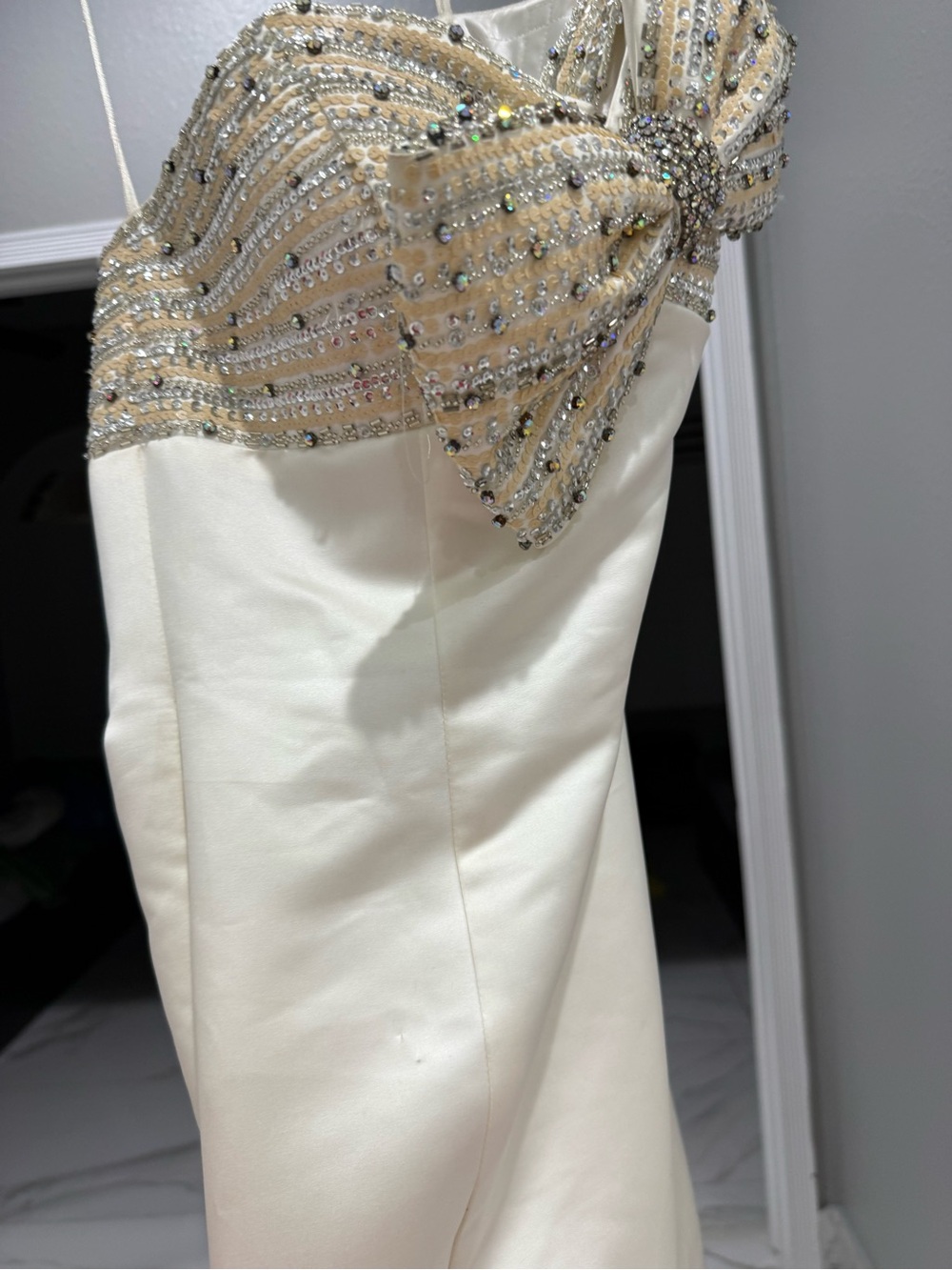 Camille La Vie Ivory Satin Maxi Dress vintage - Picture 7 of 7
